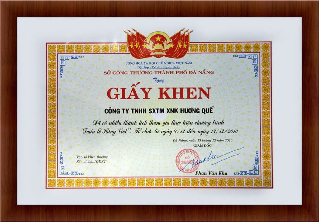 giay-khen-tham-gia-thuc-hien-chuong-trinh-tuan-le-hang-viet-2010